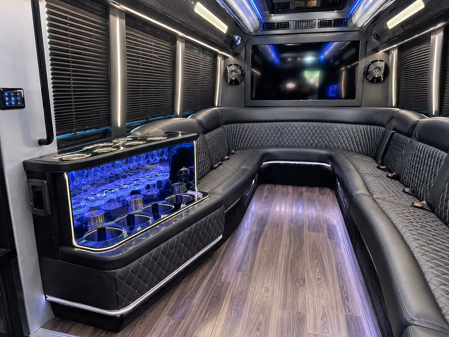 Lake Worth Winery Tour & Pub Crawl Transportation
