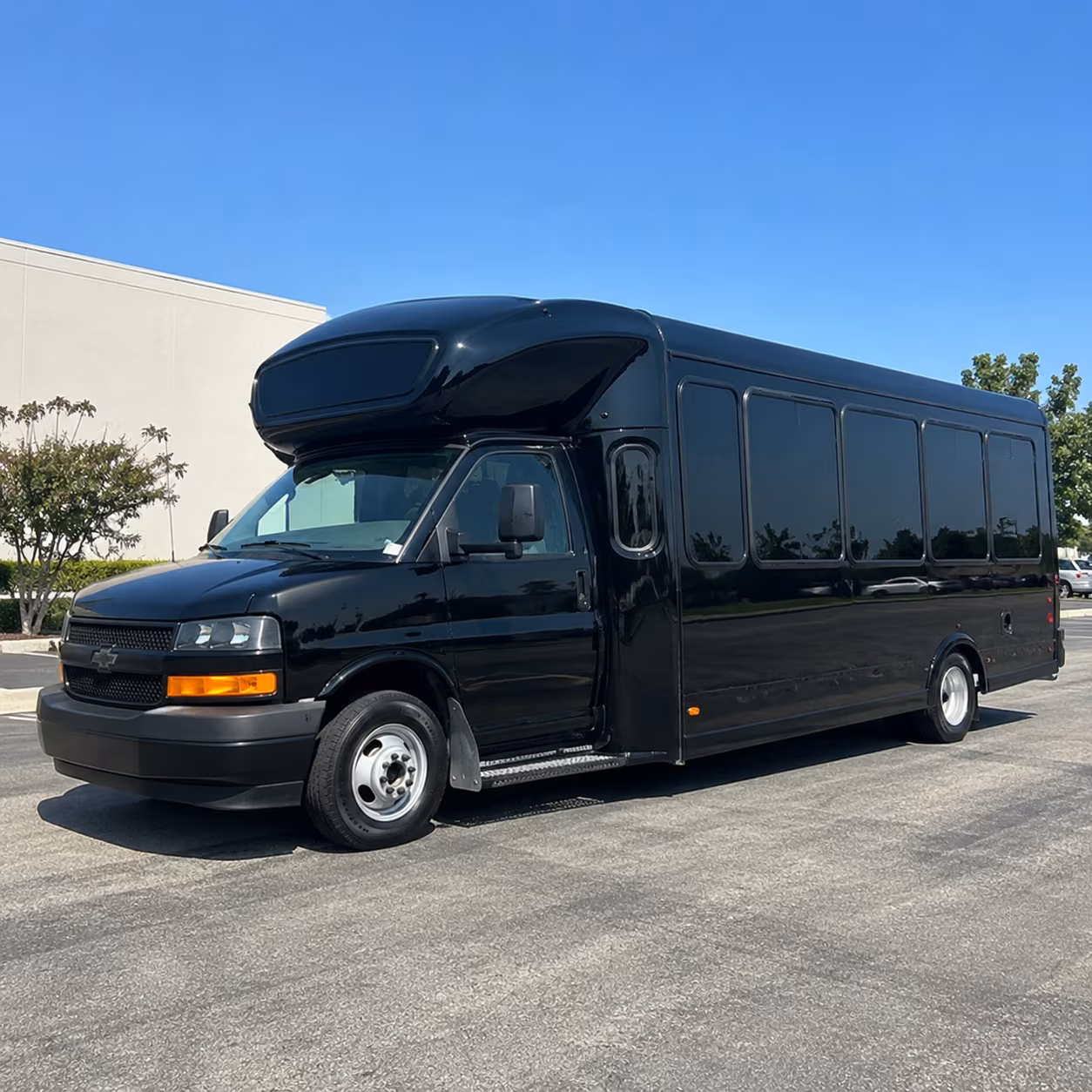 Wellington Birthday, Sweet 16, & Quinceañera Party Bus Rentals