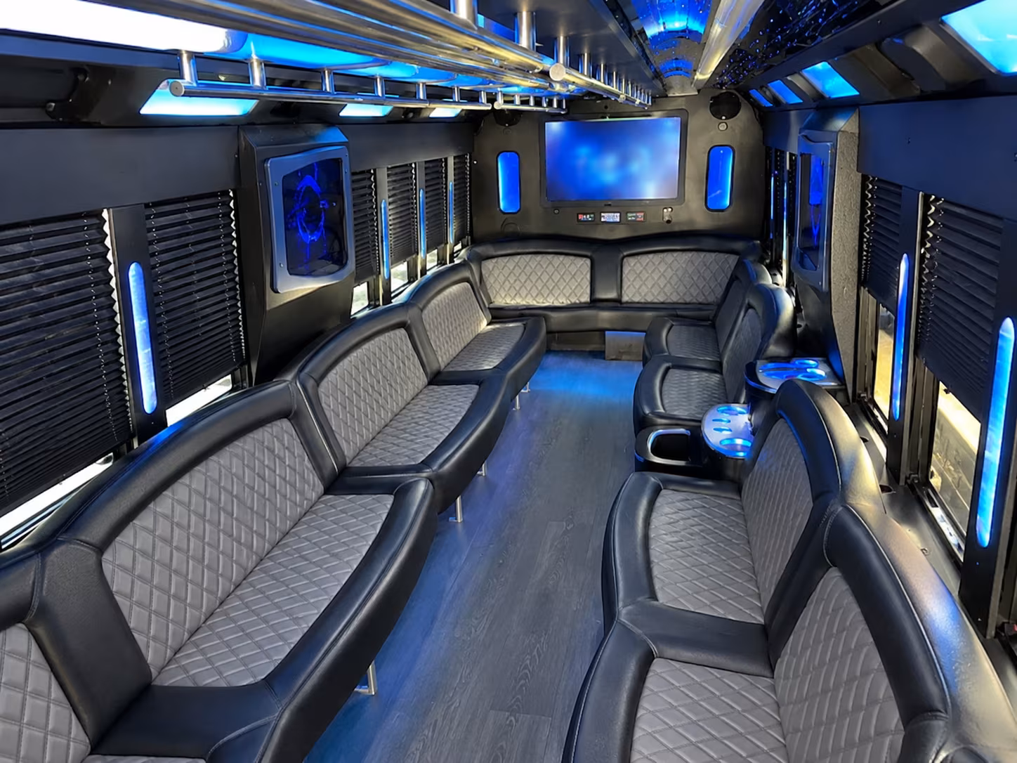 Wellington Birthday, Sweet 16, & Quinceañera Transportation group transportation