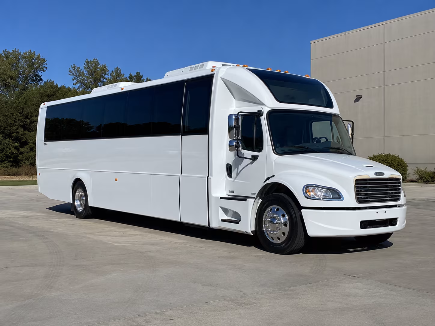 West Palm Beach Birthday, Sweet 16, & Quinceañera Party Bus Rentals